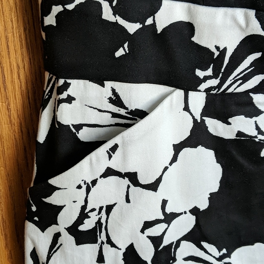 NWT beautiful Chaps cotton dress. - Picture 3 of 8